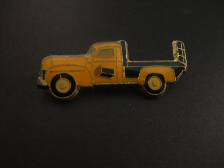 Ford Cargo V3000S Duitse truck geel